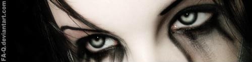 Gothic contact lenses
